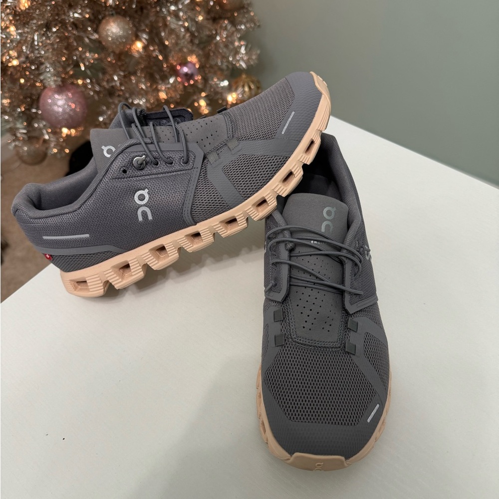 [Like new!] On Cloud 5 Sneakers